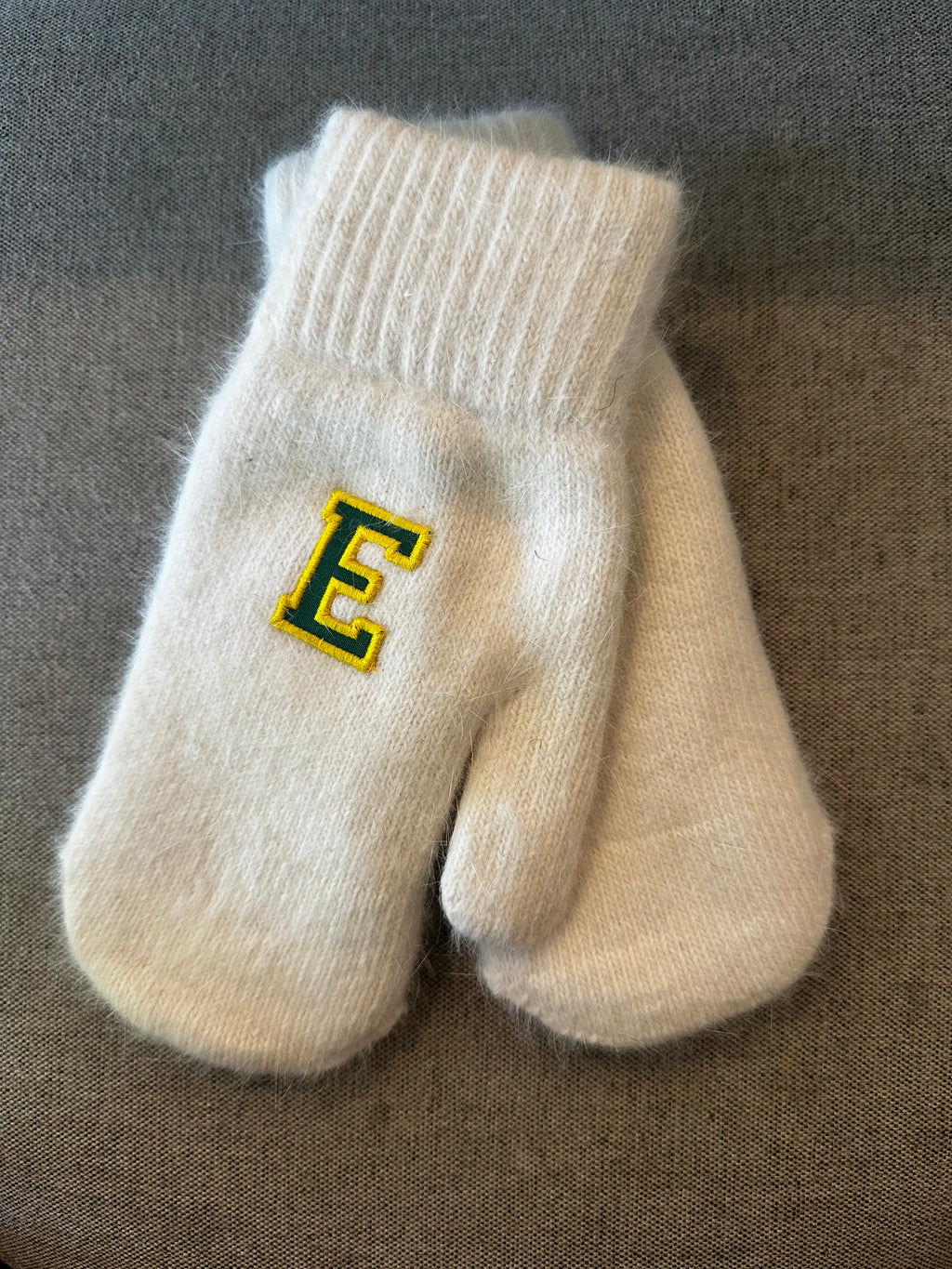 Edina Fuzzy Mitten - Women